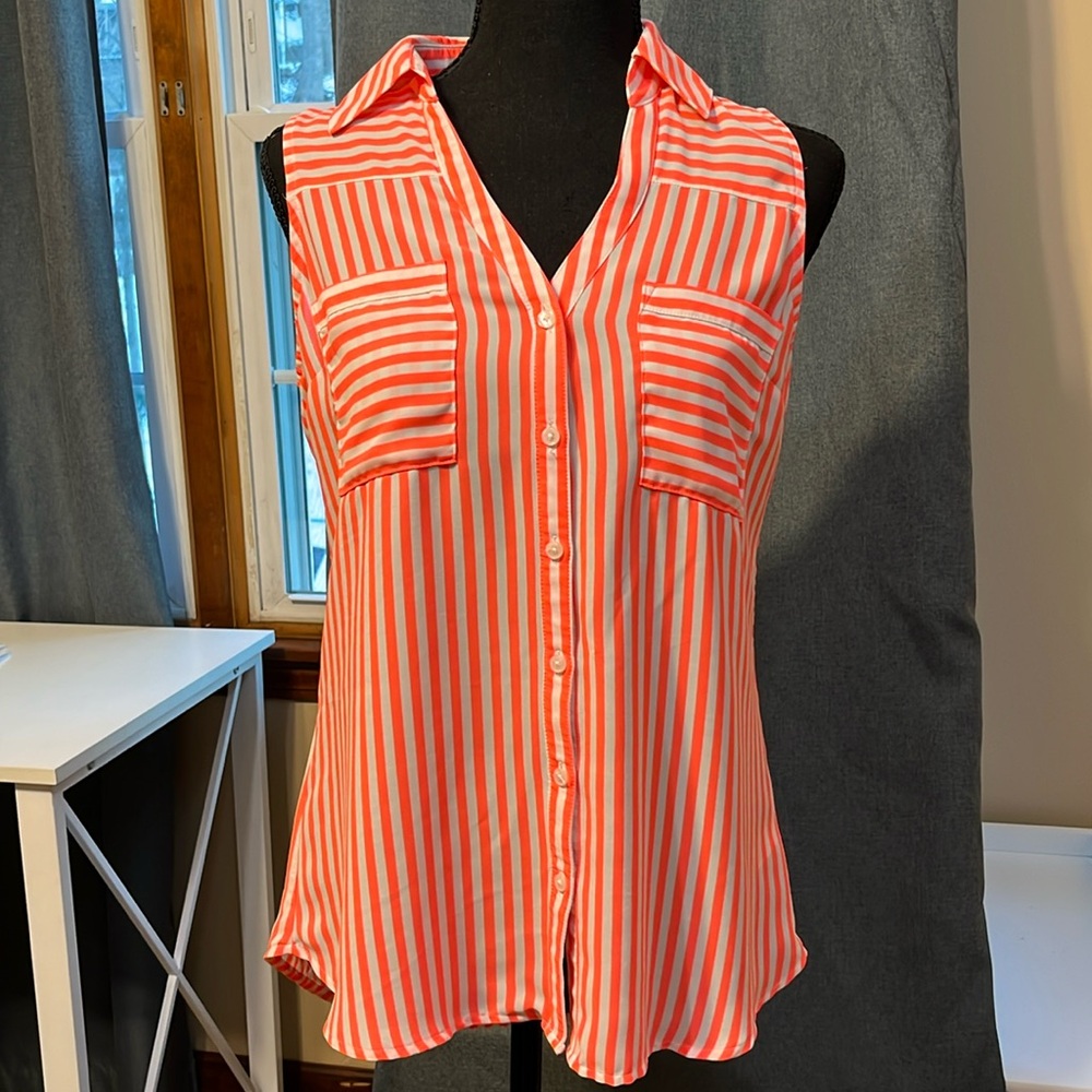 “The Portofino Shirt" from Express. Hot pink button down tank top size small